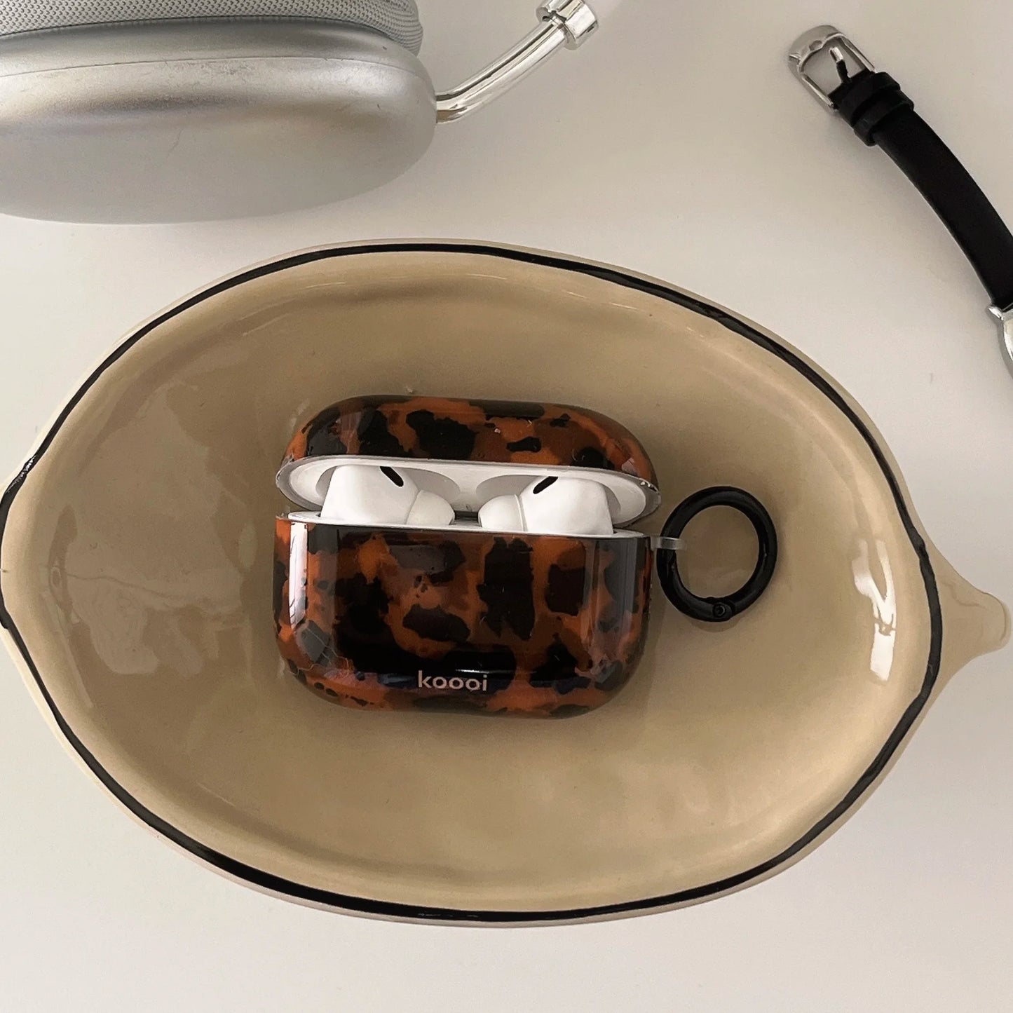 Stylish Dark Color Tortoiseshell Amber Glossy Cover Case For AirPods 1 2 3 4 Pro AirPods Pro 2 Pro 3 Shockproof Protective Case